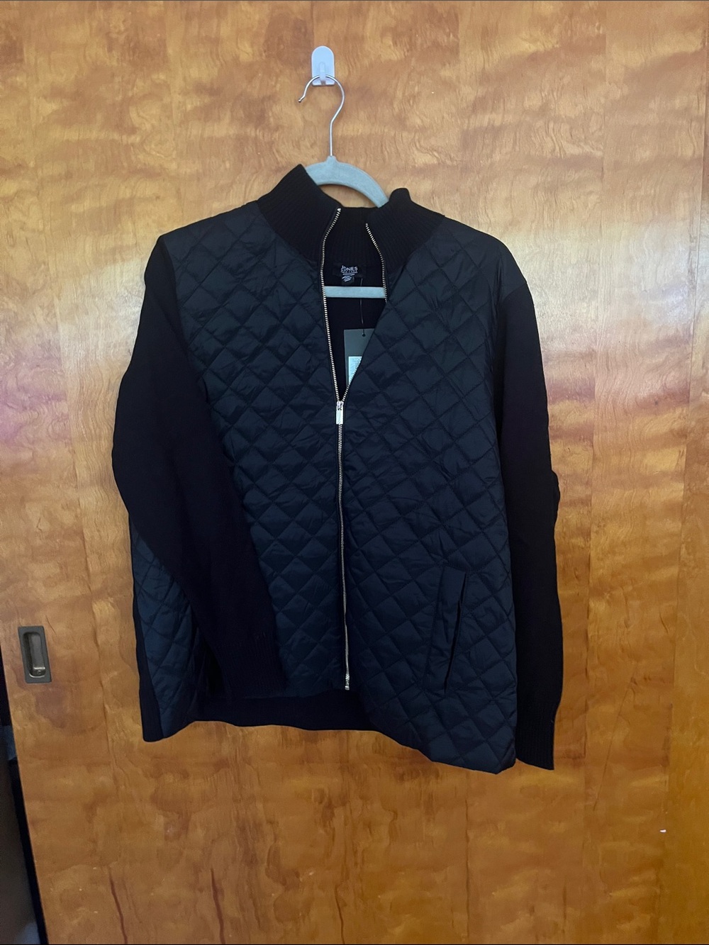 Jones New York Black Quilted Ski Jacket with Ribbed Collar
